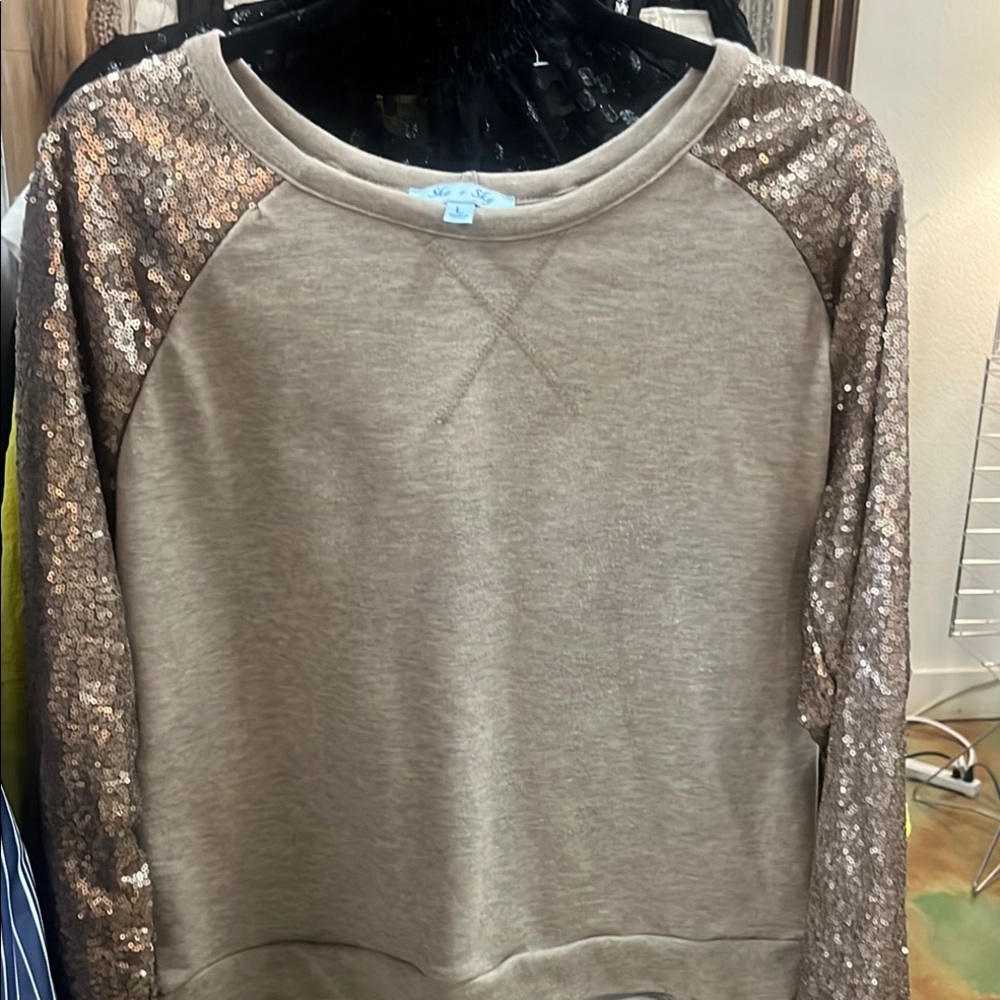 She + Sky Light Brown Knit Top